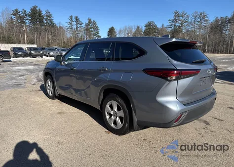 2021 Toyota Highlander Le из США, поврежденный, VIN 5TDBZRBHXMS080724